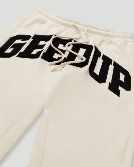 Geedup Team Logo Trackpants Buttercream/Black